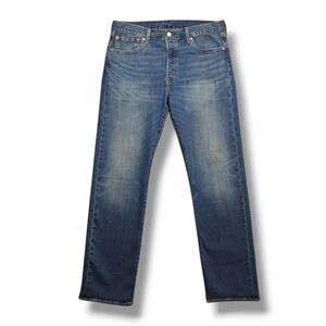 Levis 501 Jeans Mens 34 x 32 Straight Leg Button Fly